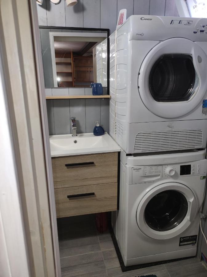 Appartamento Studio indépendant dans un maison Saint-Denis  Esterno foto