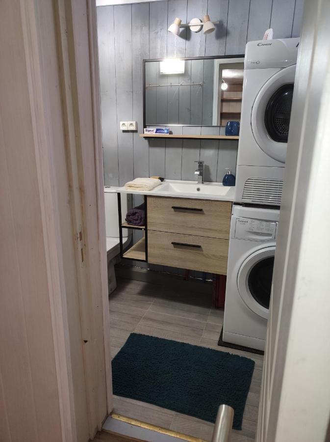 Appartamento Studio indépendant dans un maison Saint-Denis  Esterno foto